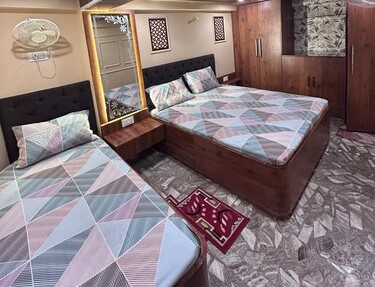 Shree Narayana P Guest House