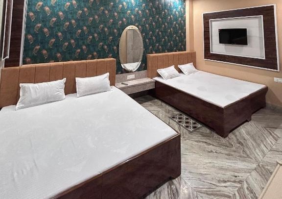 Shree Narayana P Guest House